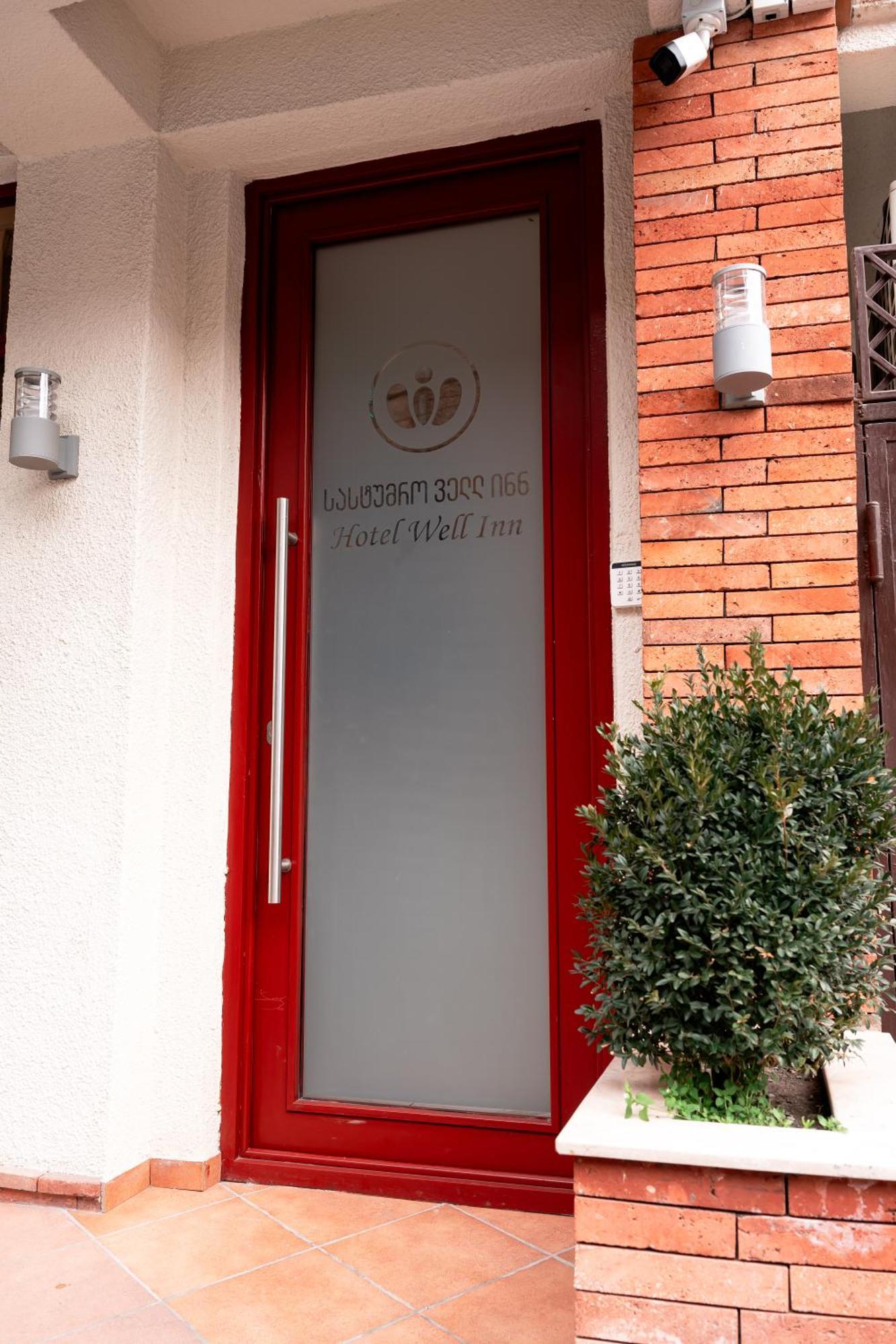 Hotel Well Inn Tbilisi Exteriör bild